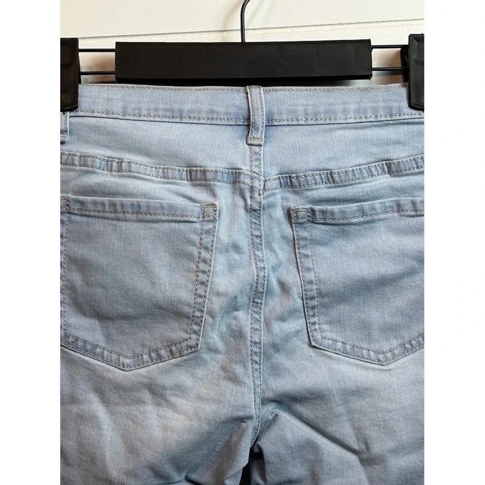 The Children's Place Girls Skimmer Pant Court Light Blue‎ Wash Shorts Size 12